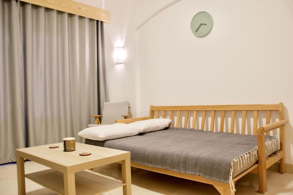 Artsy 1 Bedroom Apt/ Free Pool & Lagoon Access @elgouna Gurdaka